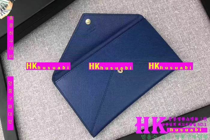 NEW ����� �Ż� �α� ���� ���ǾƳ� Ŭ��ġ��  PA170429-64