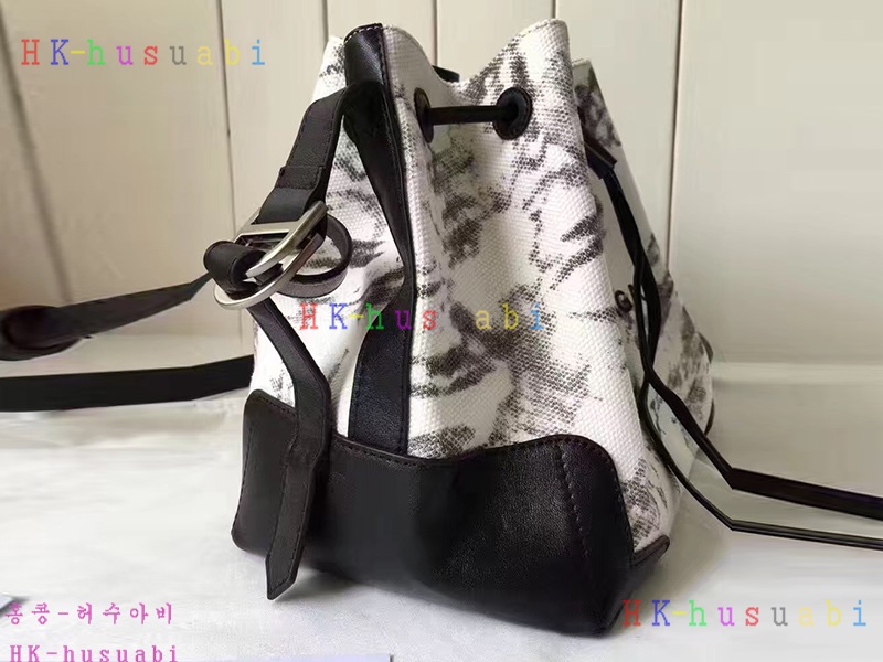 NEW �߷��þư� �Ż� ũ�ν���BA170630-5