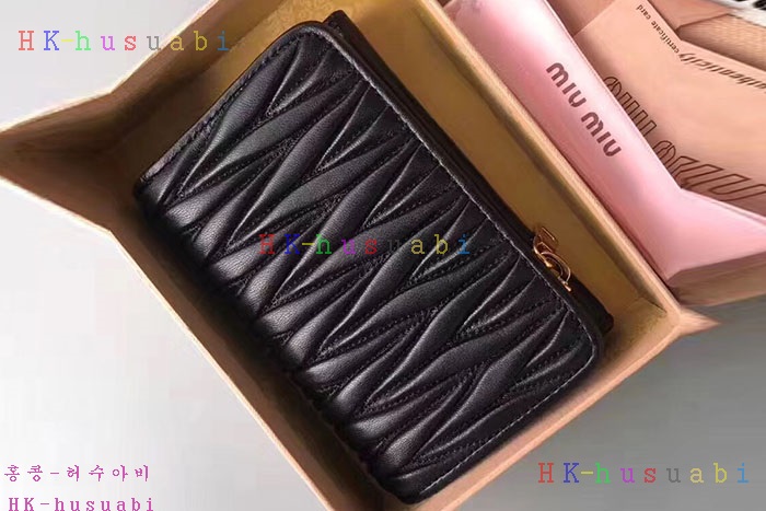 �ڹ̷��ޡ� �̿�̿� ������ ������ MU1122