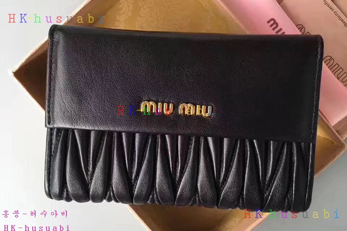 �ڹ̷��ޡ� �̿�̿� ������ ������ MU1122
