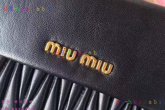 �ڹ̷��ޡ� �̿�̿� ������ ������ MU1122