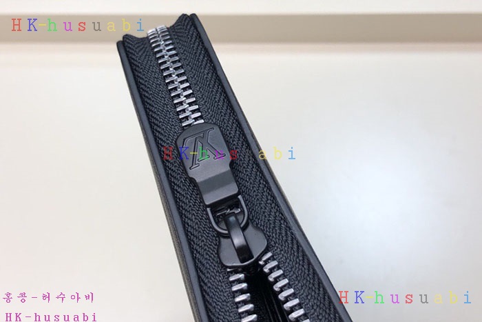 �ڹ̷��ޡڷ��̺��� ��Ƽ ������ M60017