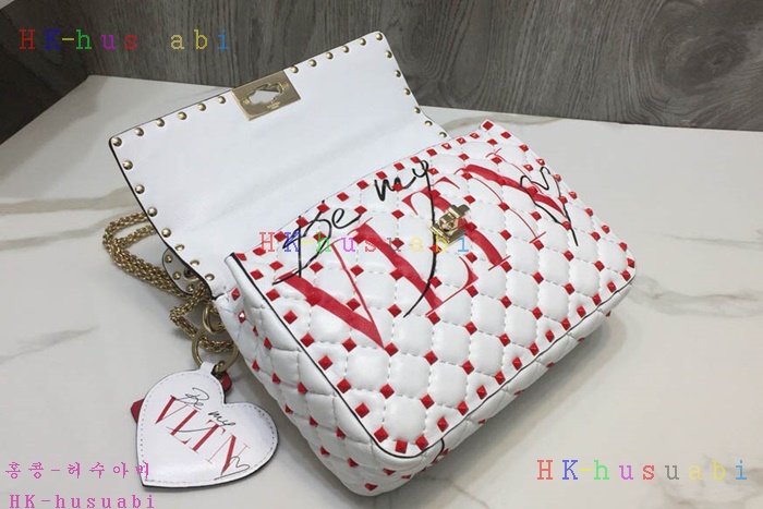 �ڹ̷��ޡ� �߷�Ƽ�� �����͵� ü�ι� V 0122AAA
