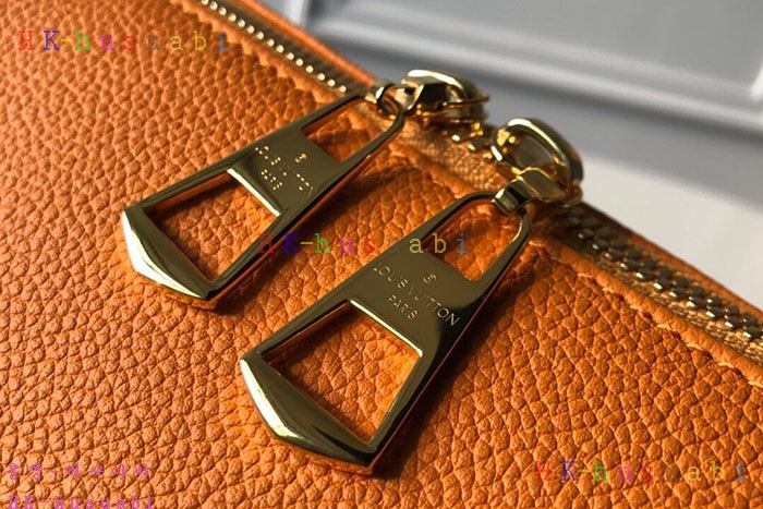 �ڹ̷��ޡڷ��̺��� V ��Ʈ�� M43951