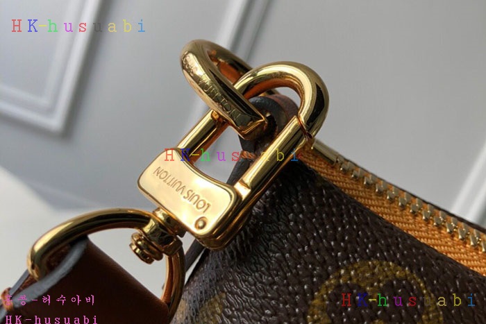 �ڹ̷��ޡڷ��̺��� V ��Ʈ�� M43951