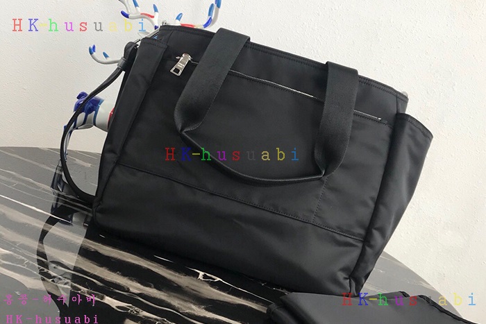 �ڹ̷��ޡ� ����� �к긯 ���̺�� P 1BG102