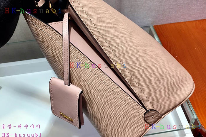 �ڹ̷��ޡ� ����� ���ҳ��� �ڵ�� P 1BA249-6