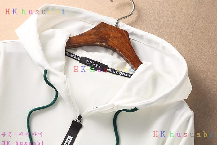 NEW ���� ������ �򸮴׼�Ʈ GU 555488