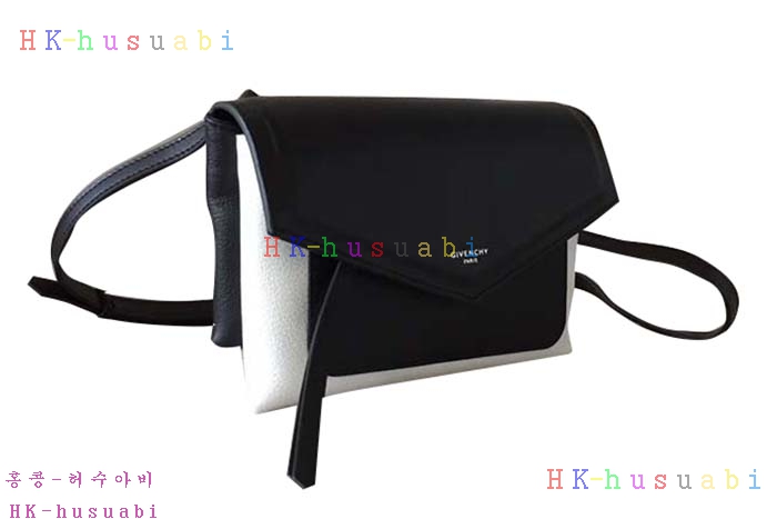  2017F/W �Ż� ����� ������ ũ�ν� �� GV779922-2