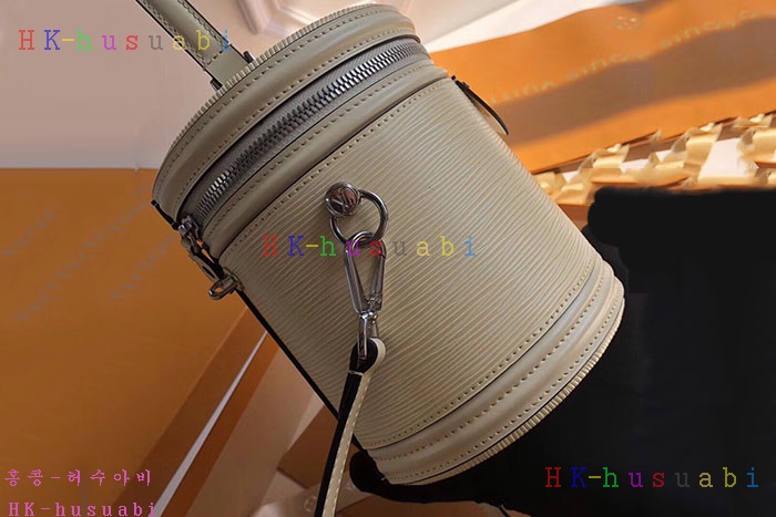 �ڹ̷��ޡ� ���̺��� ����Ƽ�� M52560
