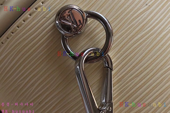 �ڹ̷��ޡ� ���̺��� ����Ƽ�� M52560