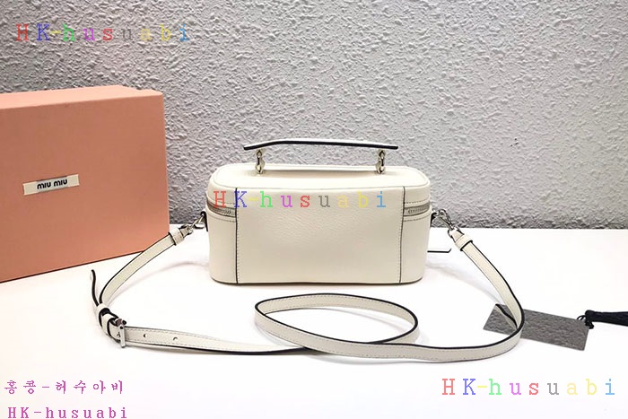 �ڹ̷��ޡ� �̿�̿� ���� ����� MU 5BH121