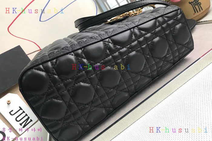 NEW ��� ���̵�� DR M40556-10