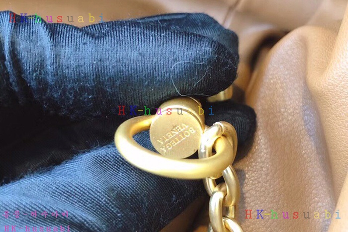 �ڹ̷��ޡ� ���װ�����Ÿ ���� ī�� �Ŀ�ġ BV 576227-3
