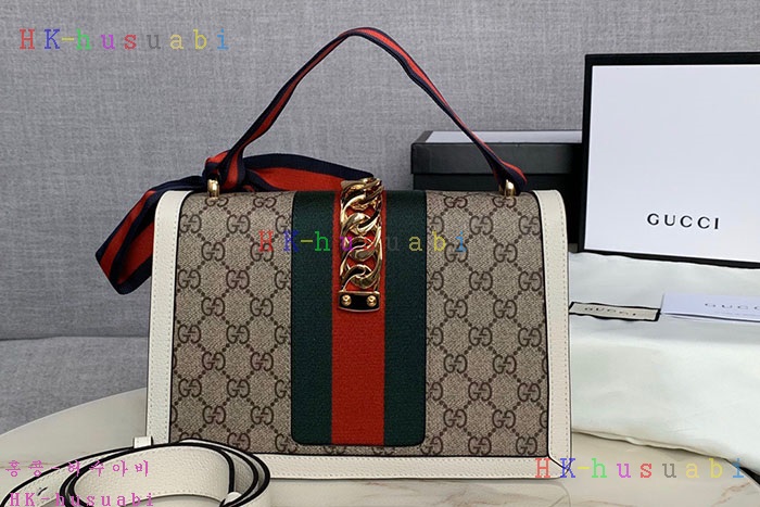 �ڹ̷��ޡ� ���� �Ǻ� ����� GU421882-5