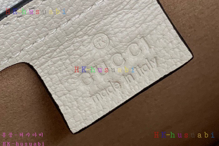 �ڹ̷��ޡ� ���� �Ǻ� ����� GU421882-5