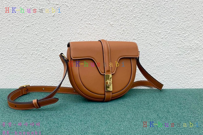 �ڹ̷��ޡ� ������ ����ü 16��  C 188013