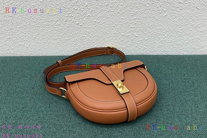 �ڹ̷��ޡ� ������ ����ü 16��  C 188013