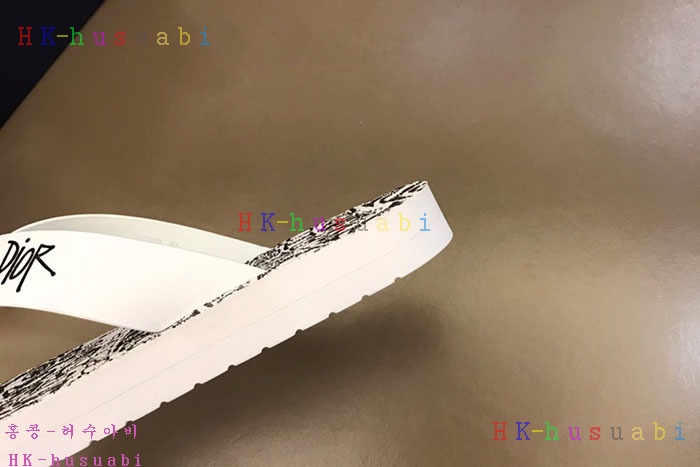 NEW ��� ������ �Ż� DR 933424