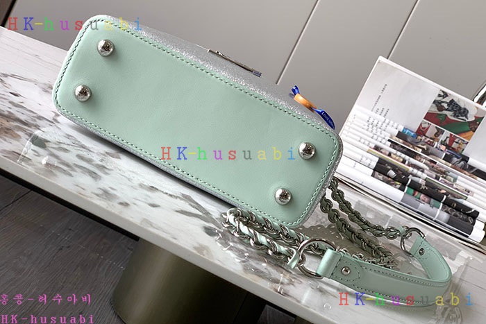 �ڹ̷��ޡڷ��̺��� īǶ��  M20727 (�������)