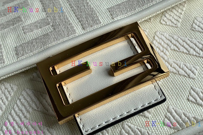 �ڹ̷��ޡ���� FF ĵ���� �ٰ�Ʈ �� 8BR600