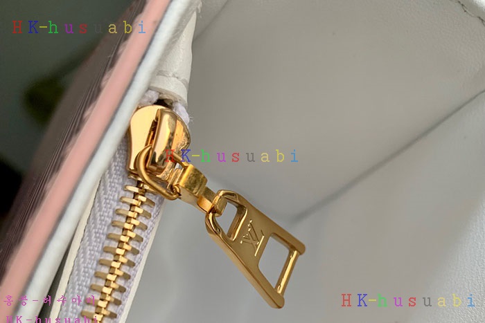 �ڹ̷��ޡڷ��̺��� Ʈ����Ʈ MM M21026-2