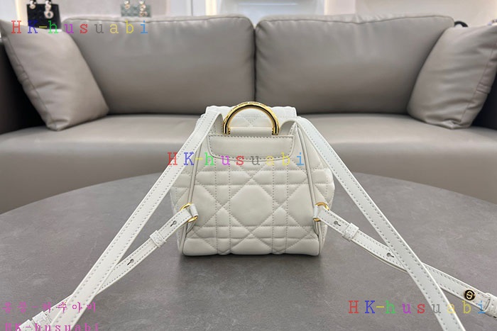 �ڹ̷��ޡڵ�� ī�� ���� ����  M6302-2