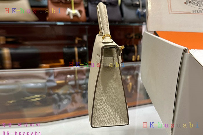 �ڹ̷��ޡڿ����޽� �̸� �̴�  H 9668220-13 �ü���