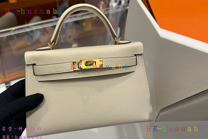 �ڹ̷��ޡڿ����޽� �̸� �̴�  H 9668220-13 �ü���