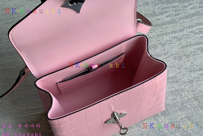 �ڹ̷��ޡڷ��̺��� ���� �� ��  M84713-11(�������)