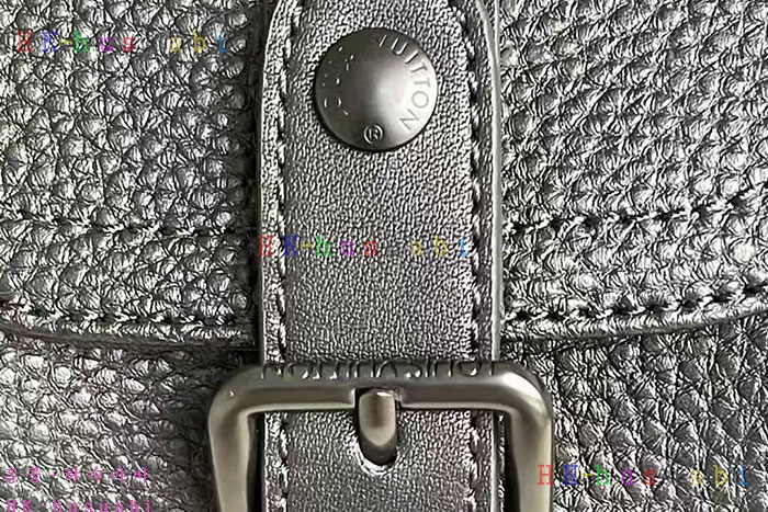 �ڹ̷��ޡڷ��̺��� ũ�������� XS M58495